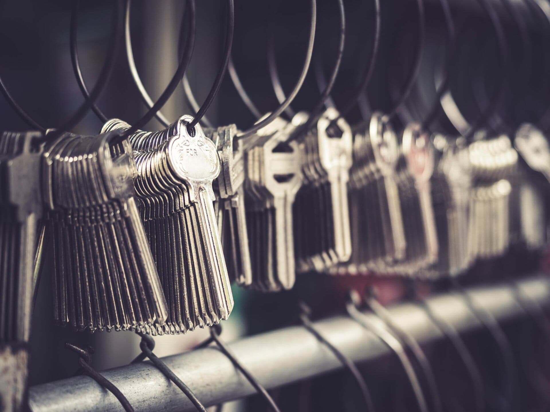Keys on rack